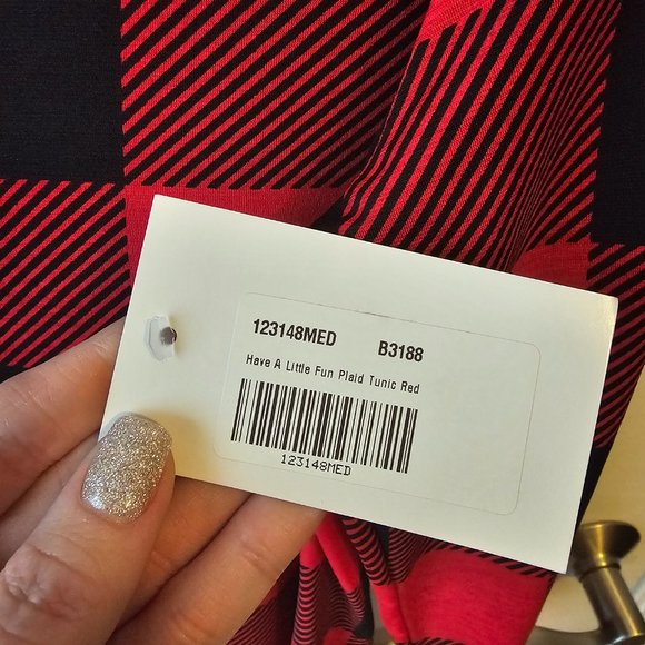 Have A Little Fun Plaid Tunic Red & Black Buffalo Plaid, Size Medium, NWT - Picture 2 of 3